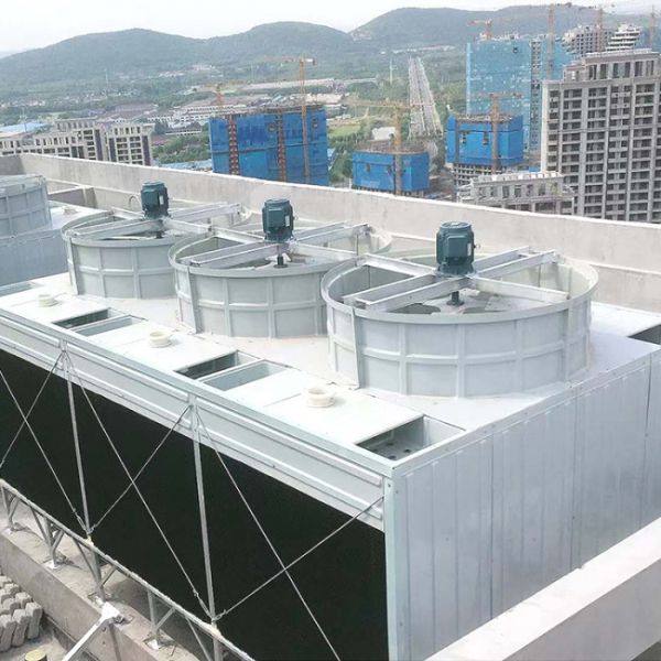 江蘇泰州方形橫流式冷卻塔